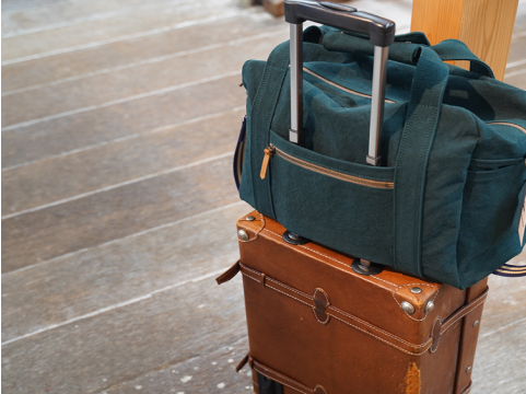 旅行カバン